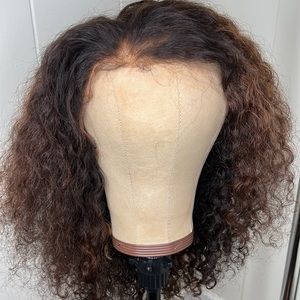 Curly highlight lace frontal